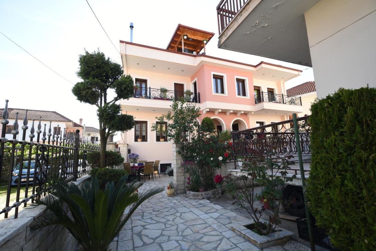 Apartamento In The Castle - House Ioánina Exterior foto